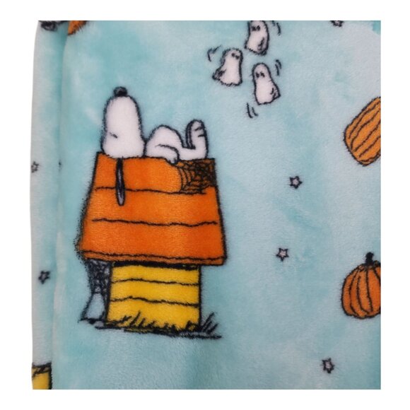 Peanuts Snoopy Pet Plush Throw Blanket Pumpkins Fall Ghosts Halloween Berkshire - Picture 4 of 9